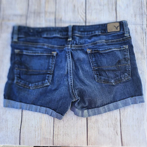 American Eagle Stretch Denim Shorts Size 12 - Picture 5 of 7